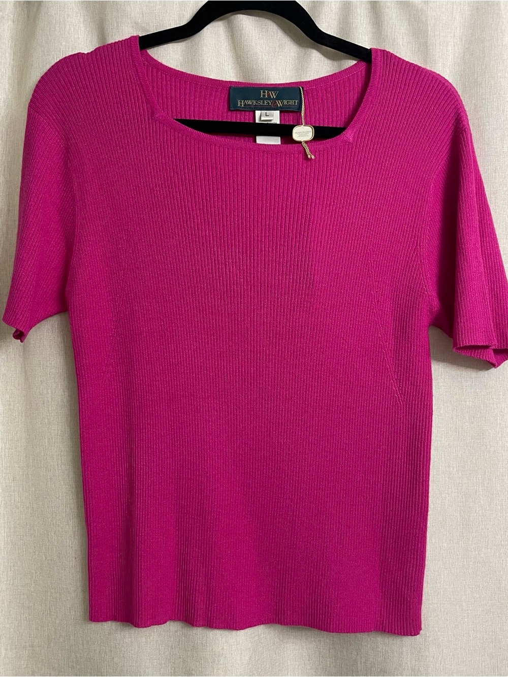Women's Fuchsia Short-Sleeve Knit Top